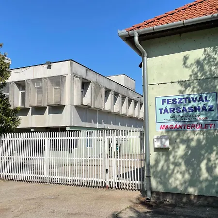 アパート Fesztival Balaton Parti Balatonföldvár