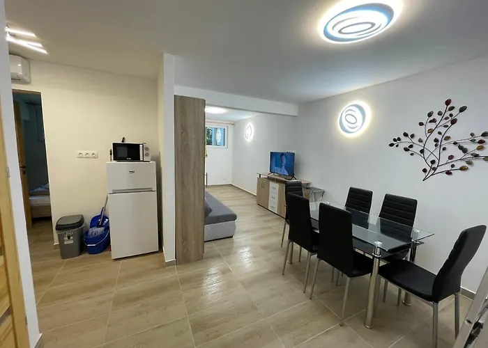 Appartamento Fesztivál Balaton Parti *